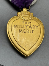 Load image into Gallery viewer, Original WW2 US Army Purple Heart Medal - in Great Condition - The Militaria Shop