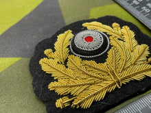 Lade das Bild in den Galerie-Viewer, WW2 German Kriegsmarine / Army Cap Wreath & Roundel