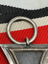 Load image into Gallery viewer, Original WW2 German Iron Cross 2nd Class