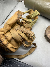 Lade das Bild in den Galerie-Viewer, Original WW2 French Army Gas Mask in Tin - in Superb Condition