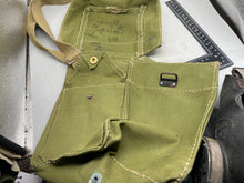 Charger l'image dans la galerie, Original WW2 British Army Assault Gas Mask Set - The Militaria Shop