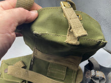 Charger l'image dans la galerie, Original WW2 British Army Assault Gas Mask Set - The Militaria Shop