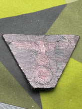 Load image into Gallery viewer, WW2 German Army Panzer Cap Badge