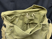 Load image into Gallery viewer, WW2 British Army Gas Mask Set - Long Hose Variation for Drivers etc - The Militaria Shop
