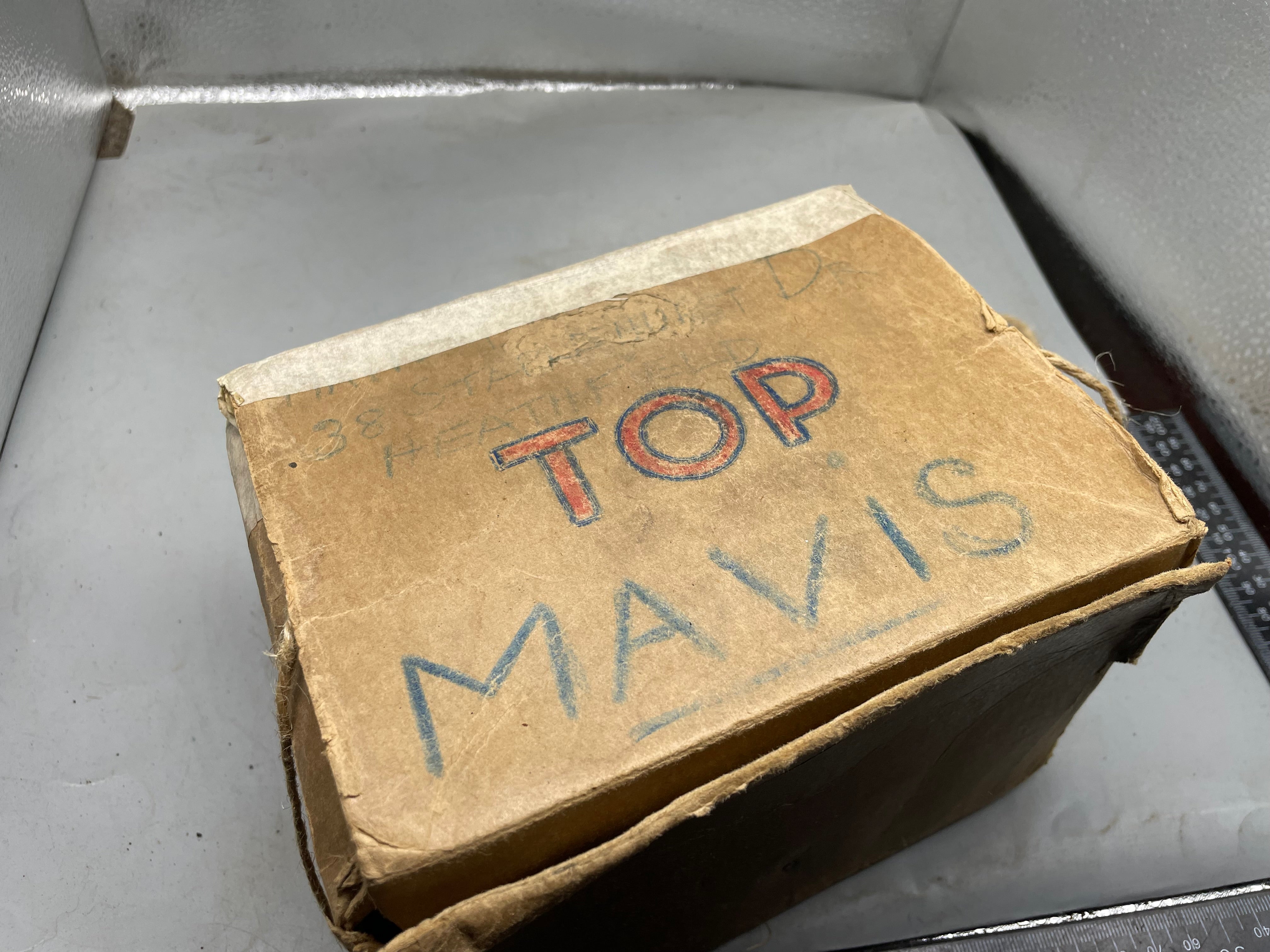 Civilian Gas Mask in Original Cardboard Box - WW2 British Home Front - The Militaria Shop