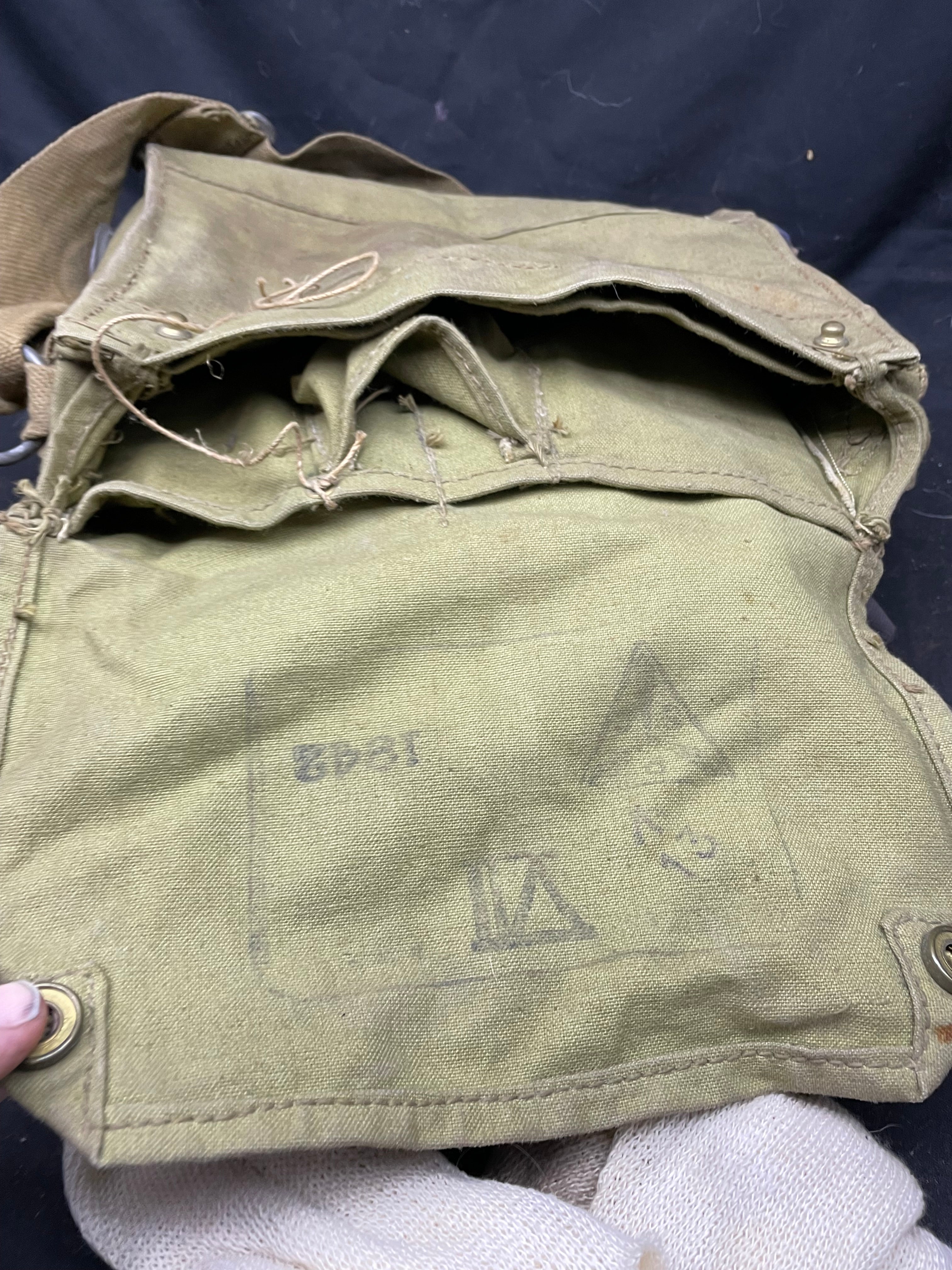 Original WW2 British Army General Service Respirator & Bag in excellent condition - The Militaria Shop