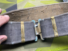 Lade das Bild in den Galerie-Viewer, Original WW2 British RAF Blue 37 Pattern Drivers' Webbing Belt - 36 Inch Waist