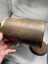 Charger l'image dans la galerie, WW2 British Civilian Gas Mask in Private Purchase Carrying Tin