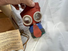 Lade das Bild in den Galerie-Viewer, Original WW2 British Home Front Childs Mickey Mouse Gas Mask in Box - 1939 Dated