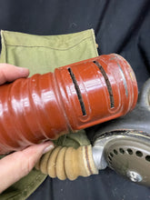Charger l'image dans la galerie, Original WW2 British Army General Service Respirator & Bag in excellent condition - The Militaria Shop