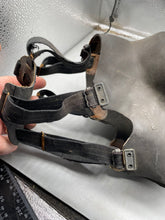 Charger l'image dans la galerie, WW2 British Home Front Wardens / Fire Watchers Gas Mask - ARP - 1938 Dated - The Militaria Shop