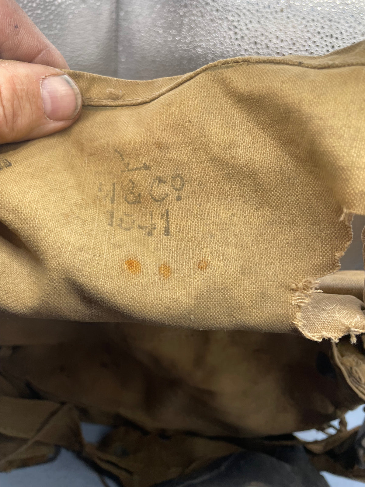 Original WW2 British Army Gas Mask in Bag - Parts for repair - The Militaria Shop