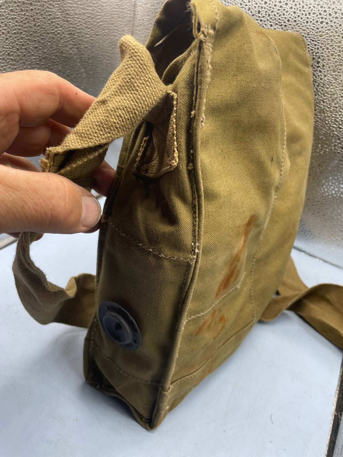 WW2 British Army T-Mic General Service Gas Mask in Bag - The Militaria Shop