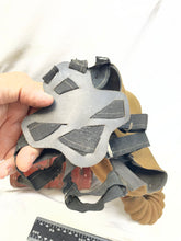 Load image into Gallery viewer, WW2 British Army Soldiers General Service Gas Mask in Bag