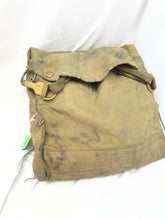 Load image into Gallery viewer, WW2 British Army Soldiers General Service Gas Mask in Bag