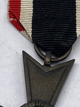 Charger l'image dans la galerie, Original WW2 German War Merit Cross without Swords in Great Condition - The Militaria Shop