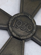 Charger l'image dans la galerie, Original WW2 German War Merit Cross without Swords in Great Condition - The Militaria Shop