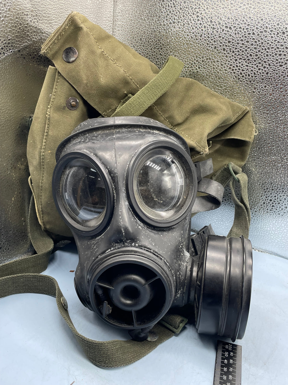 Original British Army / Special Forces S10 Gas Mask in Bag of Issue - The Militaria Shop