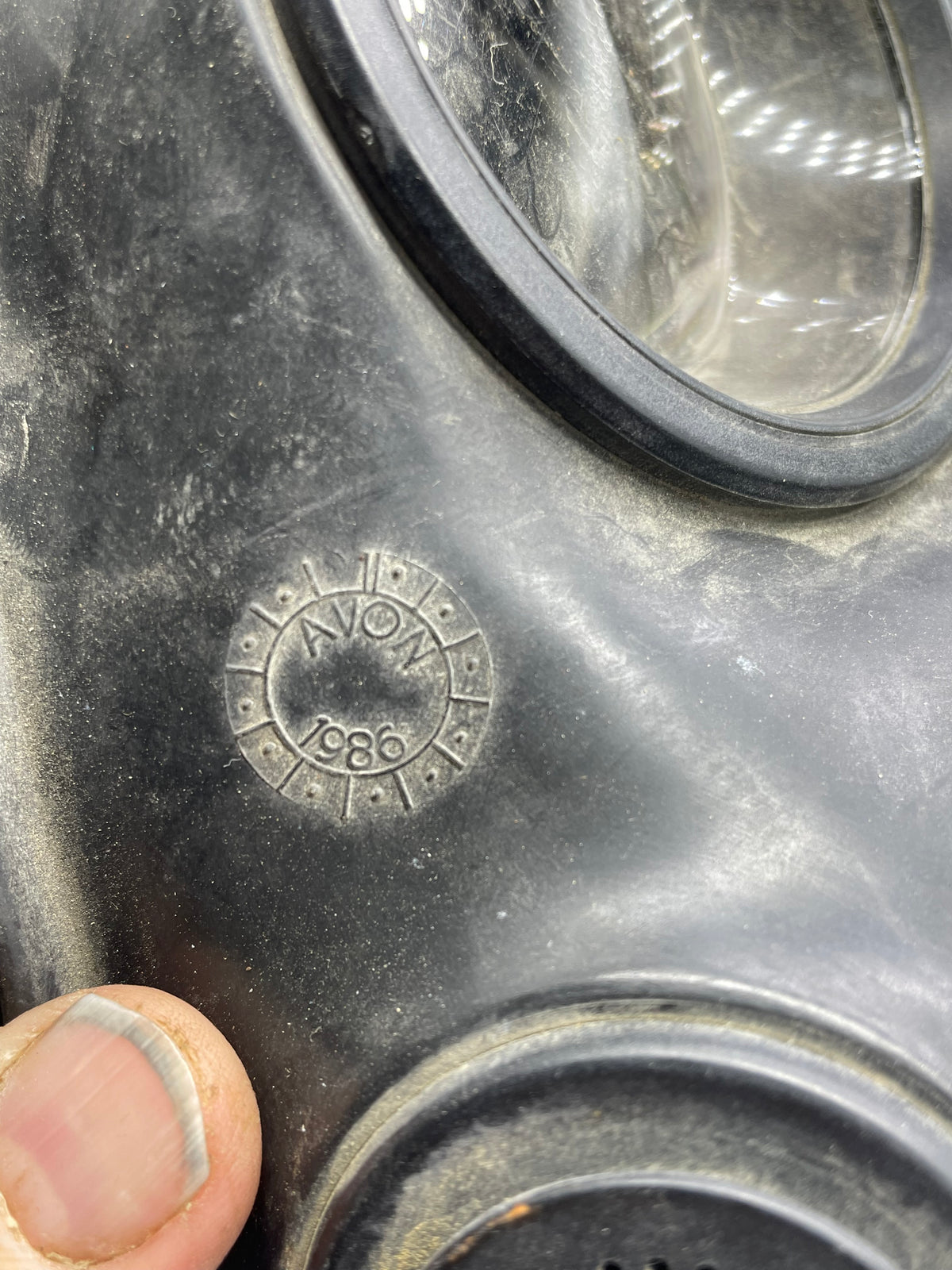 Original British Army / Special Forces S10 Gas Mask with filter - The Militaria Shop