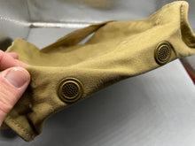 Load image into Gallery viewer, Original WW2 British Army Long-Hose Gas Mask with Bag - Stunning Condition - The Militaria Shop