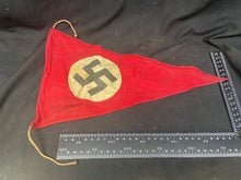 Lade das Bild in den Galerie-Viewer, Original WW2 German NSDAP Pennant / Flag