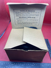 Lade das Bild in den Galerie-Viewer, Original WW2 British Home Front Civilian Gas Mask in Box of Issue - The Militaria Shop