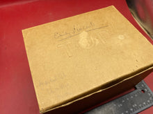 Lade das Bild in den Galerie-Viewer, Original WW2 British Home Front Civilian Gas Mask in Box of Issue 1940 - The Militaria Shop
