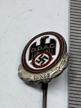 Charger l'image dans la galerie, Original DDAC-Der Deutsche Automobil Club Silver Honor Badge - The Militaria Shop