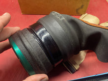 Lade das Bild in den Galerie-Viewer, Original WW2 British Home Front Civilian Gas Mask in Box of Issue 1937 - The Militaria Shop
