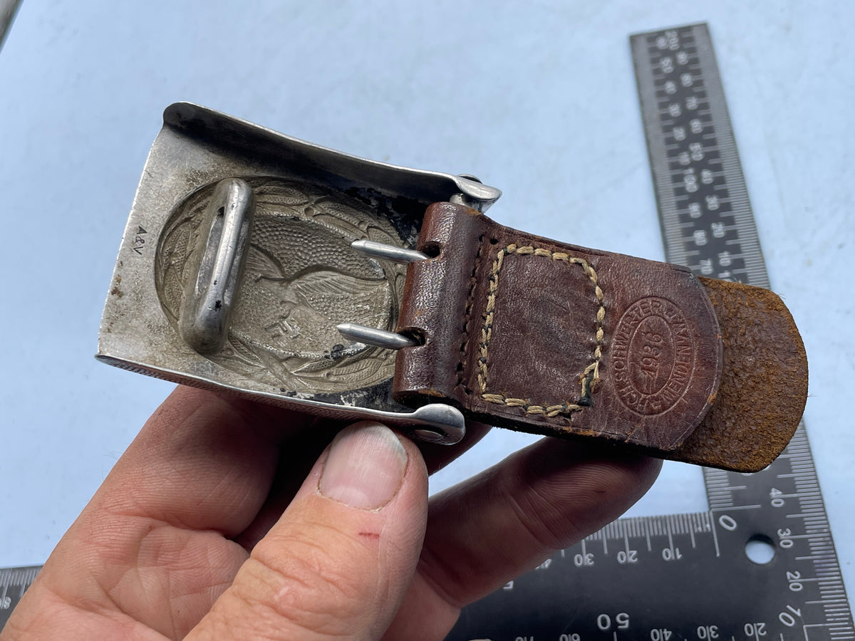 Original German Luftwaffe Aluminium Belt Buckle - de-nazified. - The Militaria Shop
