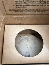 Charger l'image dans la galerie, Original WW2 British Home Front Civilian Respirator Gas Mask & Box - The Militaria Shop