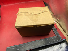 Lade das Bild in den Galerie-Viewer, Original WW2 British Home Front Civilian Gas Mask in Box of Issue 1937 - The Militaria Shop
