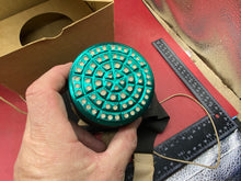 Lade das Bild in den Galerie-Viewer, Original WW2 British Home Front Civilian Gas Mask in Box of Issue 1937 - The Militaria Shop
