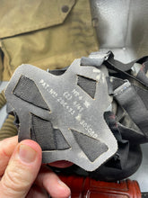 Charger l'image dans la galerie, Original WW2 Long Hose British Army Gas Mask & Bag 1941 Dated - The Militaria Shop