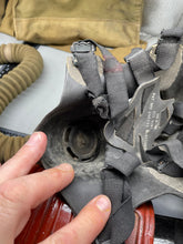 Charger l'image dans la galerie, Original WW2 Long Hose British Army Gas Mask & Bag 1941 Dated - The Militaria Shop