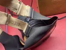 Lade das Bild in den Galerie-Viewer, Original WW2 British Home Front Civilian Gas Mask in Box of Issue - The Militaria Shop