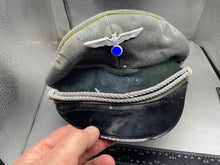 Lade das Bild in den Galerie-Viewer, WW2 German Army Officer's Peaked Cap - Size 57cm - The Militaria Shop