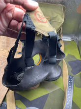Load image into Gallery viewer, Original British Army Assault Gas Mask in Bag with Goggle Packets