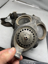 Load image into Gallery viewer, Original WW2 British Army Soldier's Gas Mask - Face Piece - The Militaria Shop