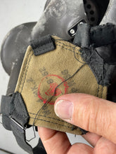 Charger l'image dans la galerie, Original British Army Assault Gas Mask - The Militaria Shop
