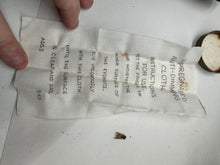 Charger l'image dans la galerie, Original WW2 British Civil Defence ARP Service Respirator Gas Mask - Complete