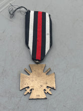 Load image into Gallery viewer, Original WW1 Combatants / Hindenburg Cross 1914 - 1918 - The Militaria Shop