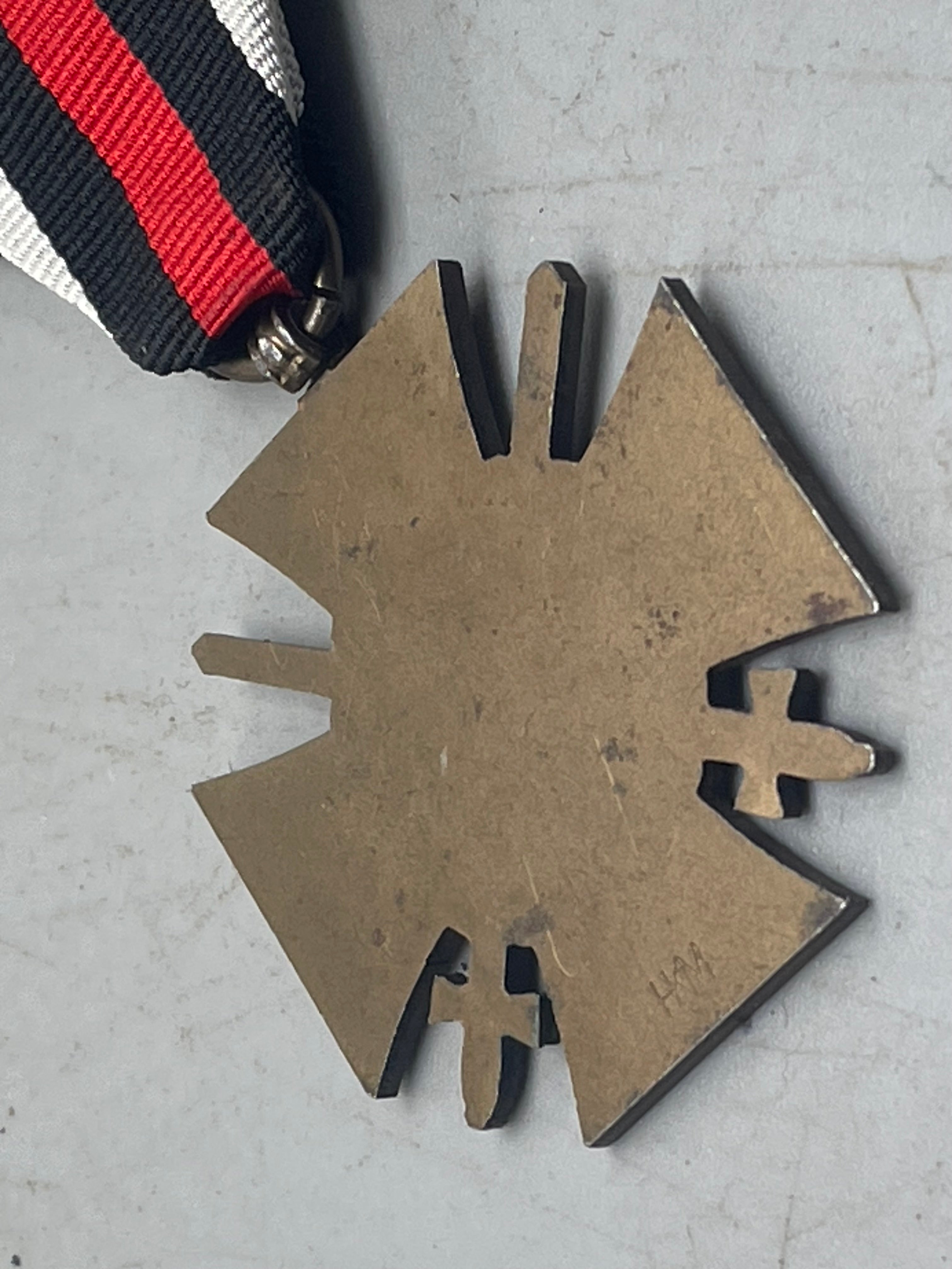 Original WW1 Combatants / Hindenburg Cross 1914 - 1918 - The Militaria Shop