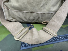 Load image into Gallery viewer, Original WW2 British Army GSR General Service Respirator Gas Mask Set (Coloured Filter)