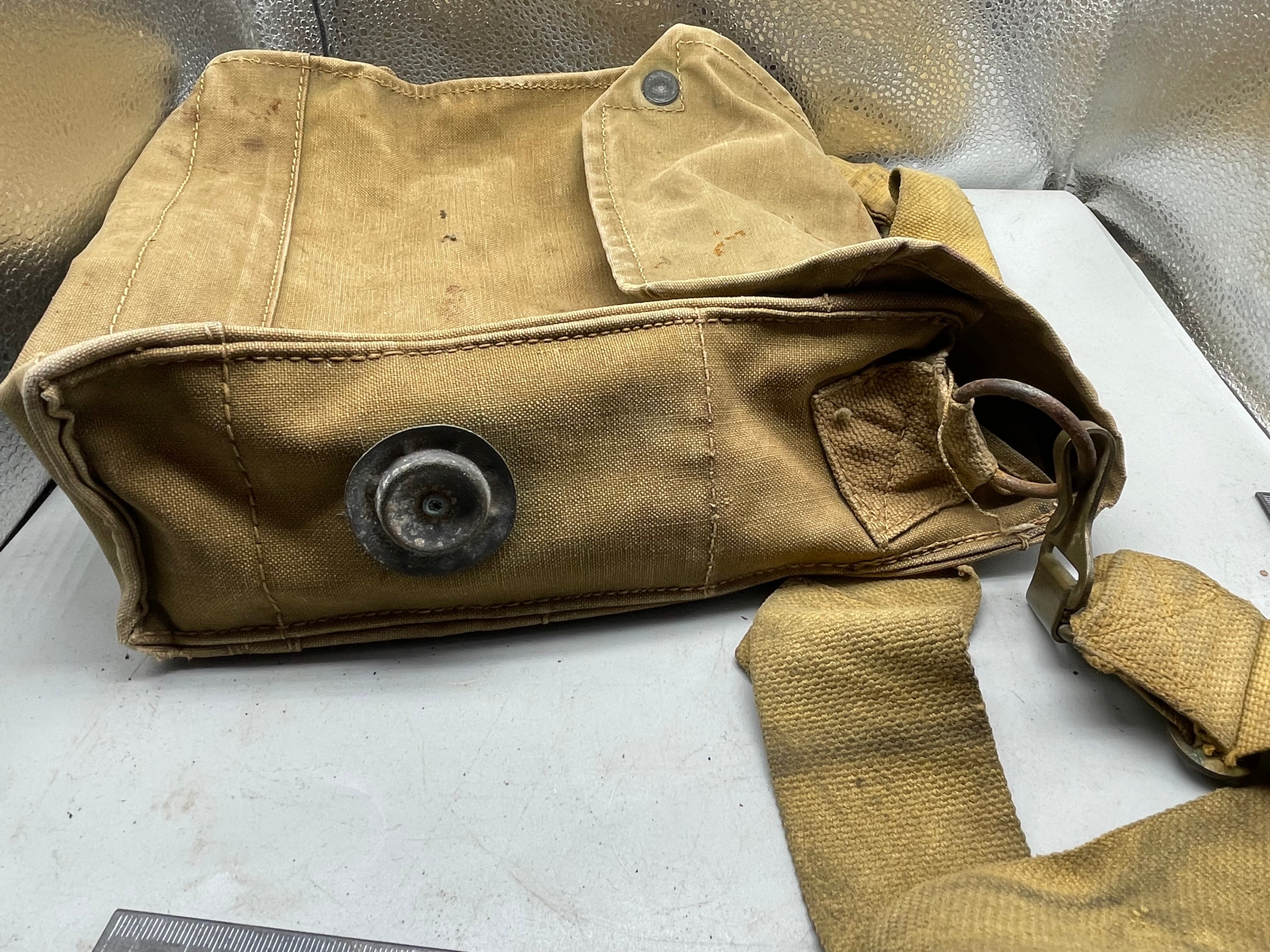 Original WW2 British Army General Service Respirator & Bag in great condition - The Militaria Shop