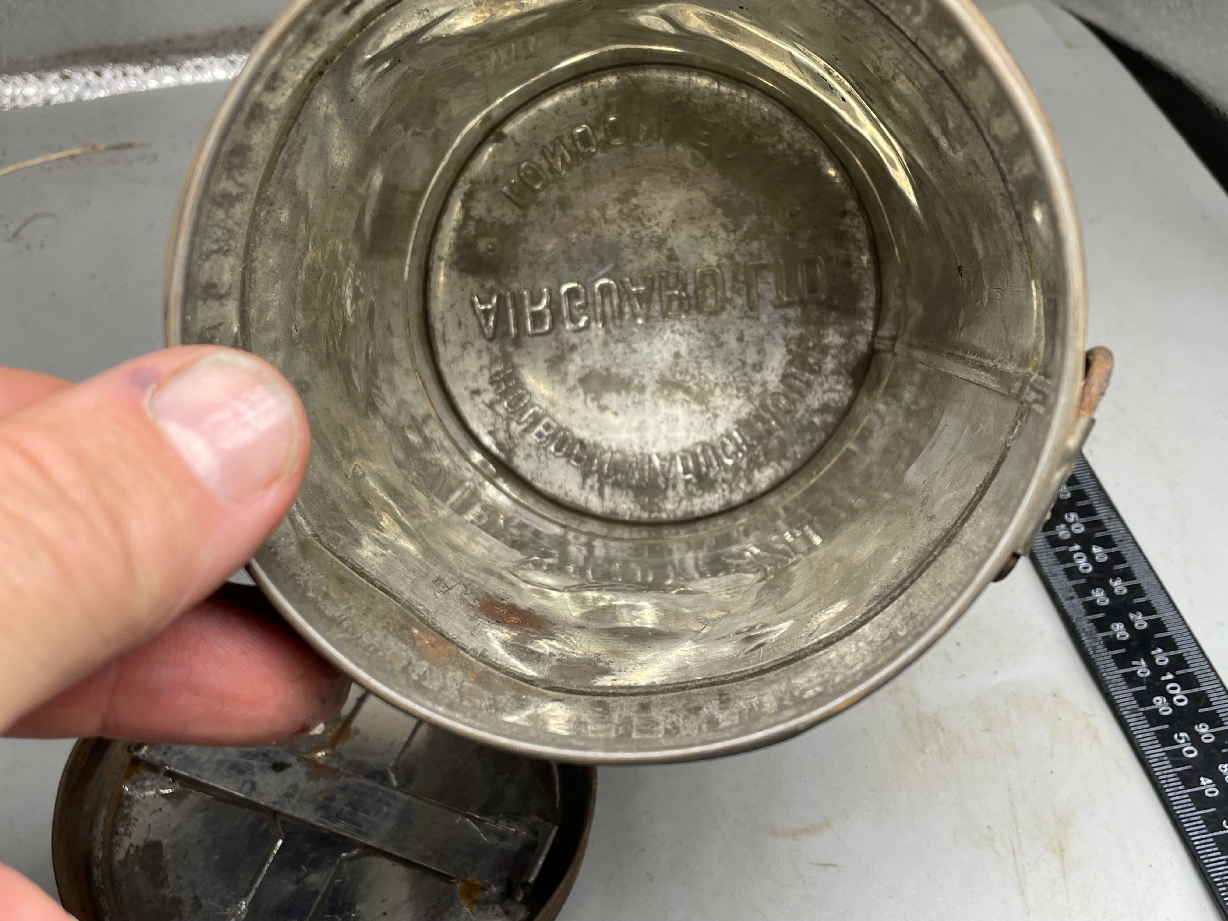 Original WW2 British Private Purchase Home Front Gas Mask Tin (empty) - The Militaria Shop