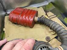 Charger l'image dans la galerie, Original WW2 British Army GSR General Service Respirator Gas Mask Set