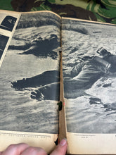 Charger l'image dans la galerie, Original WW2 German Signal Magazine - May 1942 - The Militaria Shop