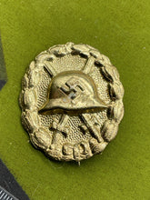 Charger l'image dans la galerie, Reproduction WW2 German Army Gold Wound Badge - The Militaria Shop