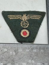 Load image into Gallery viewer, WW2 German Army M43 Ski Cap Insignia - The Militaria Shop